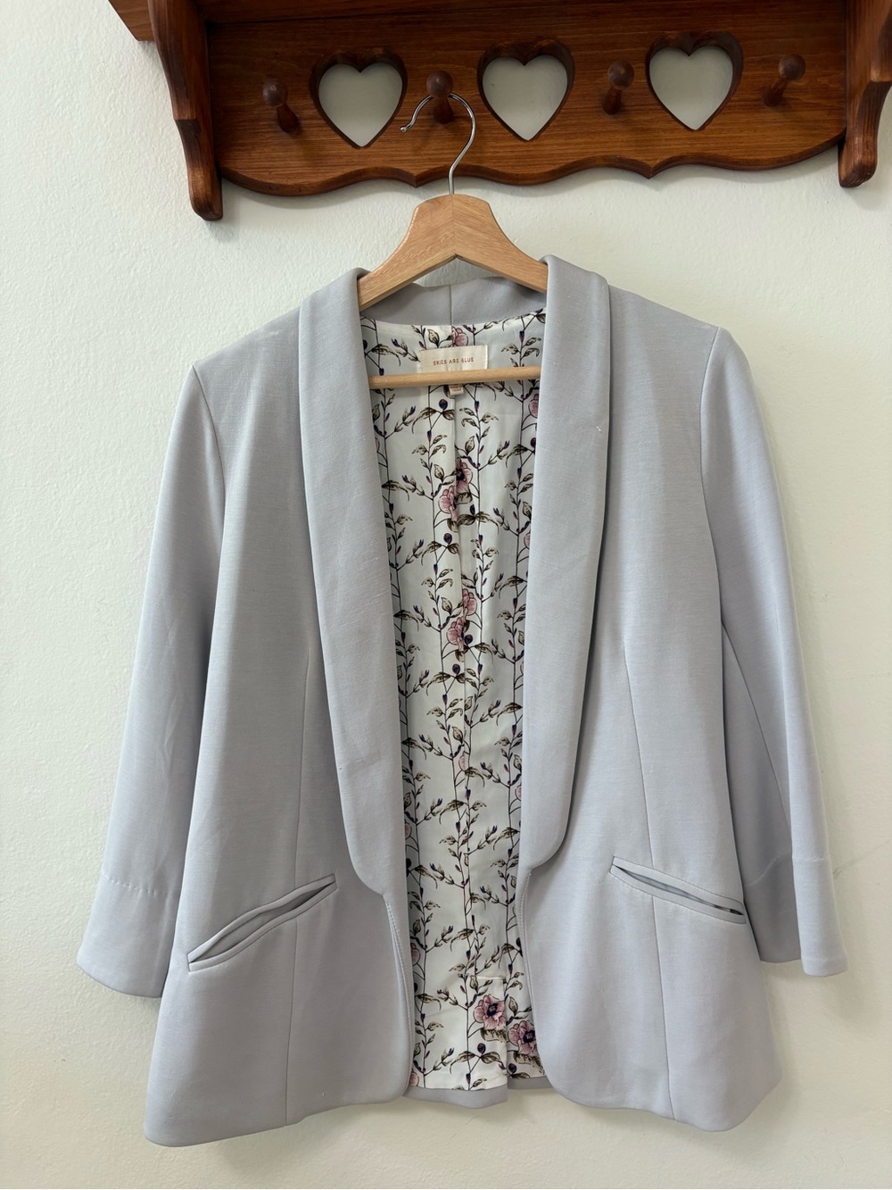 Skies Are Blue Light Gray Open-Front Blazer with Floral Lining